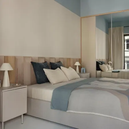 Iron By Dreamap Lejlighed